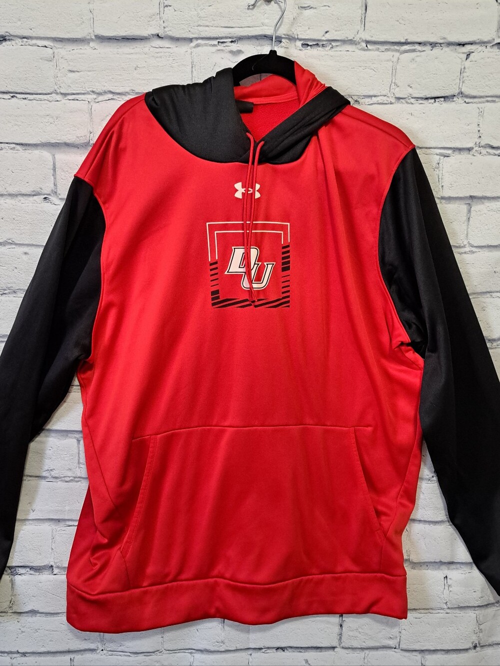 Under Armour Red and Black Crewneck Pullover Hoodie 2XL